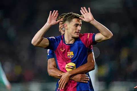 رغم فترة الغياب الطويلة.. 4 أسباب تمنع برشلونة من إيجاد بديل لجافي